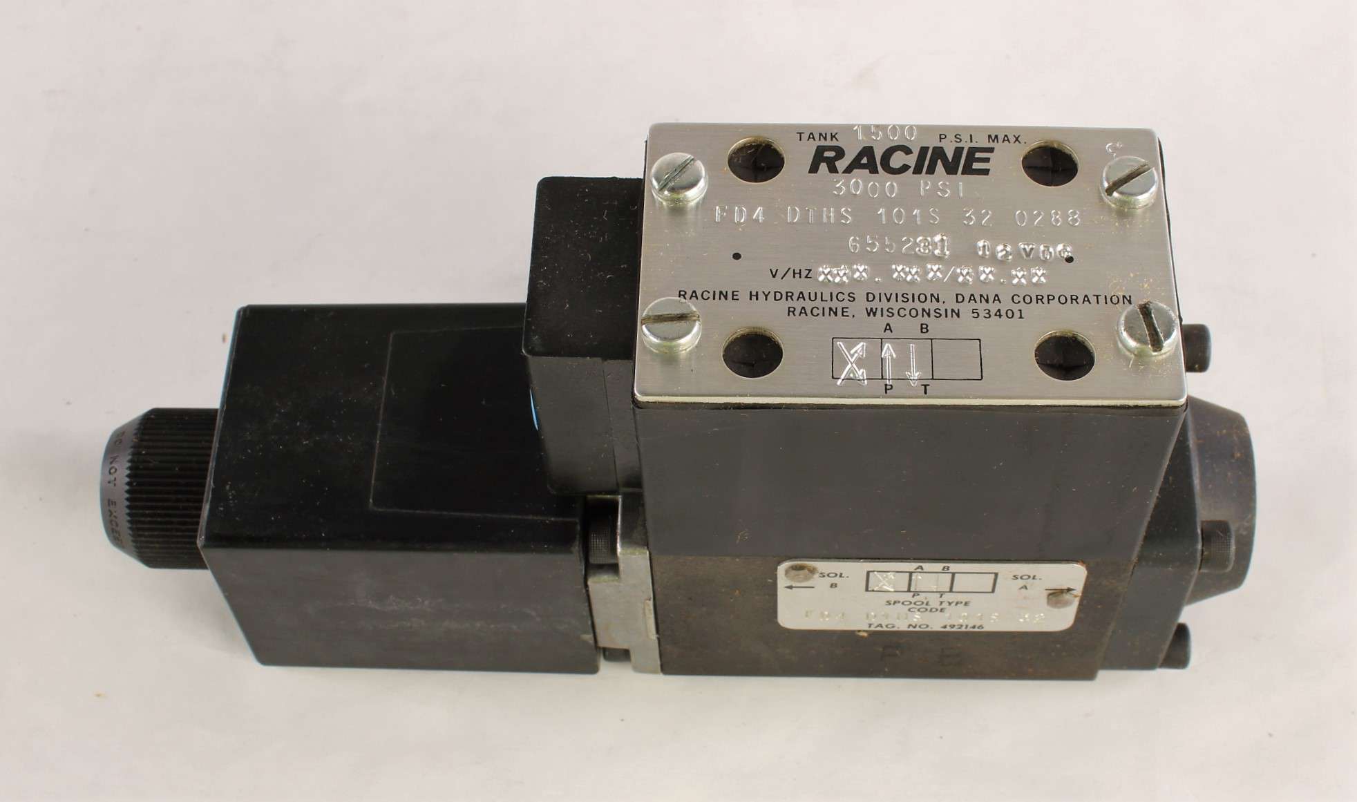 FD4DTHS101S320288 from PARKER RACINE HYDRAULIC DIRECTIONAL